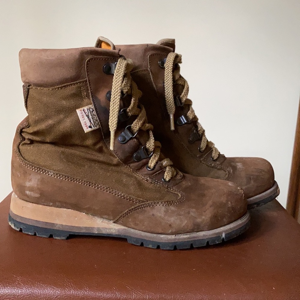 Cabela’s Thinsulate hiking boots